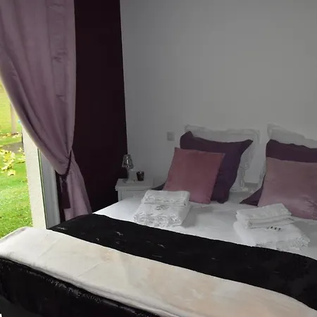 Holiday home La Maison D'isabel Montauban