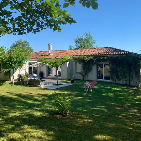 Holiday home La Maison D'isabel *